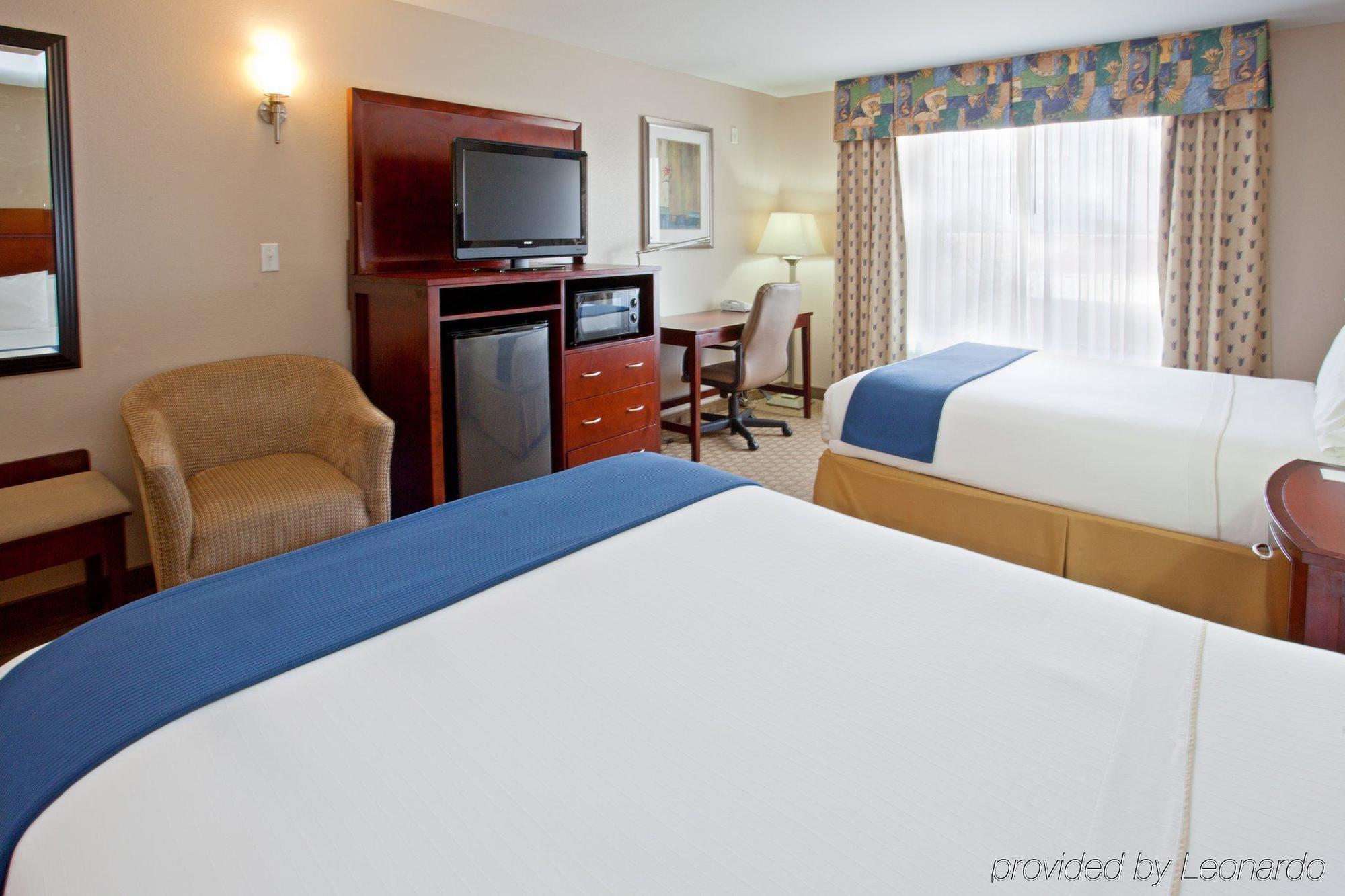 Holiday Inn Express & Suites College Station By Ihg Quarto foto